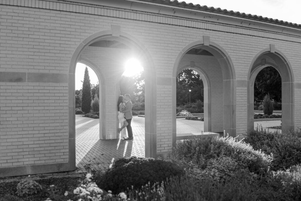 Tulsa engagement photographer capturing photos at Woodward Park