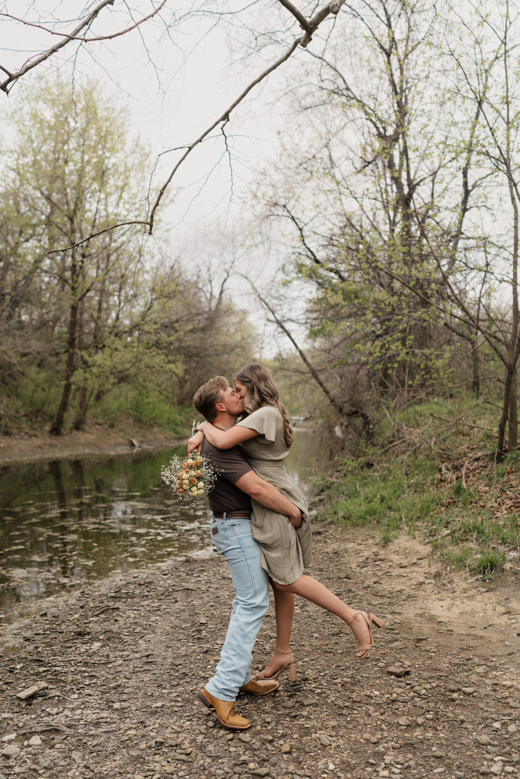 Romantic outdoor engagement session at Coal Creek Farm, Oklahoma