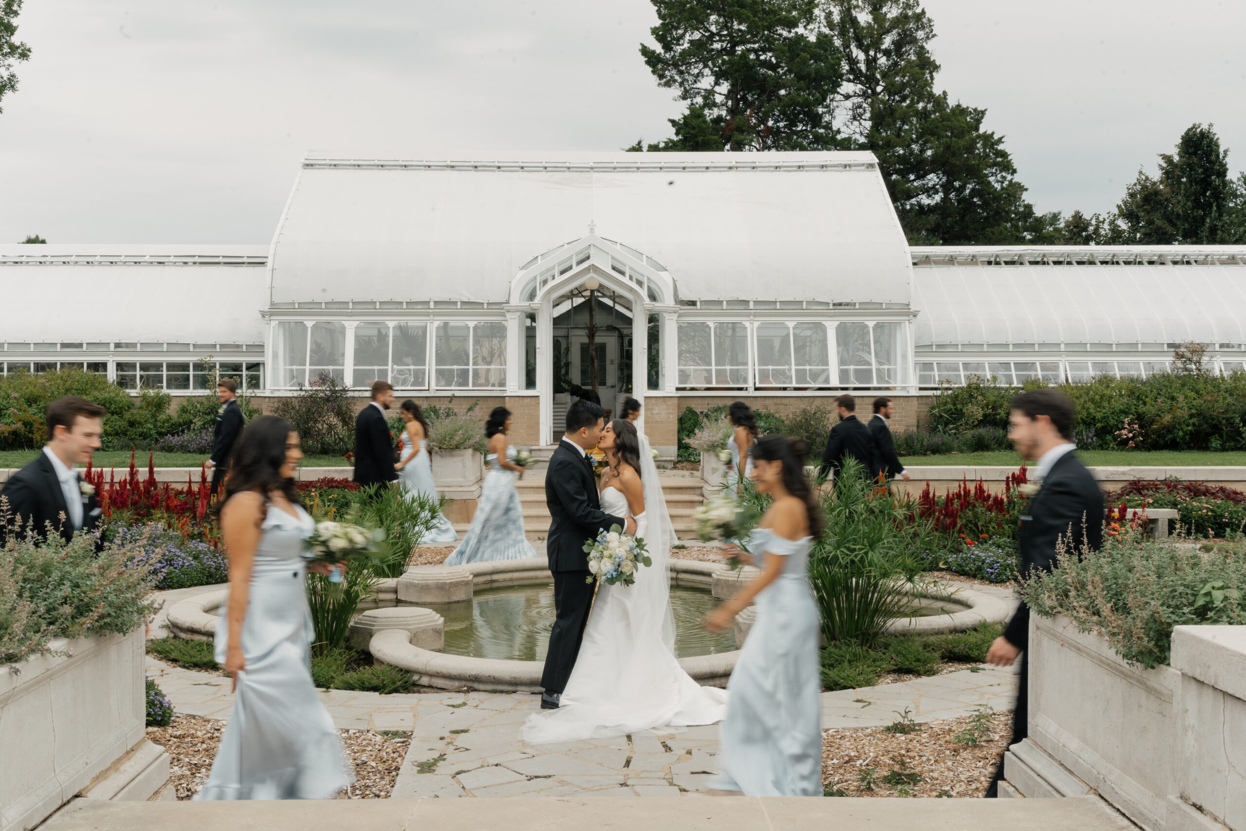 Tulsa garden wedding photographer Woodward Park