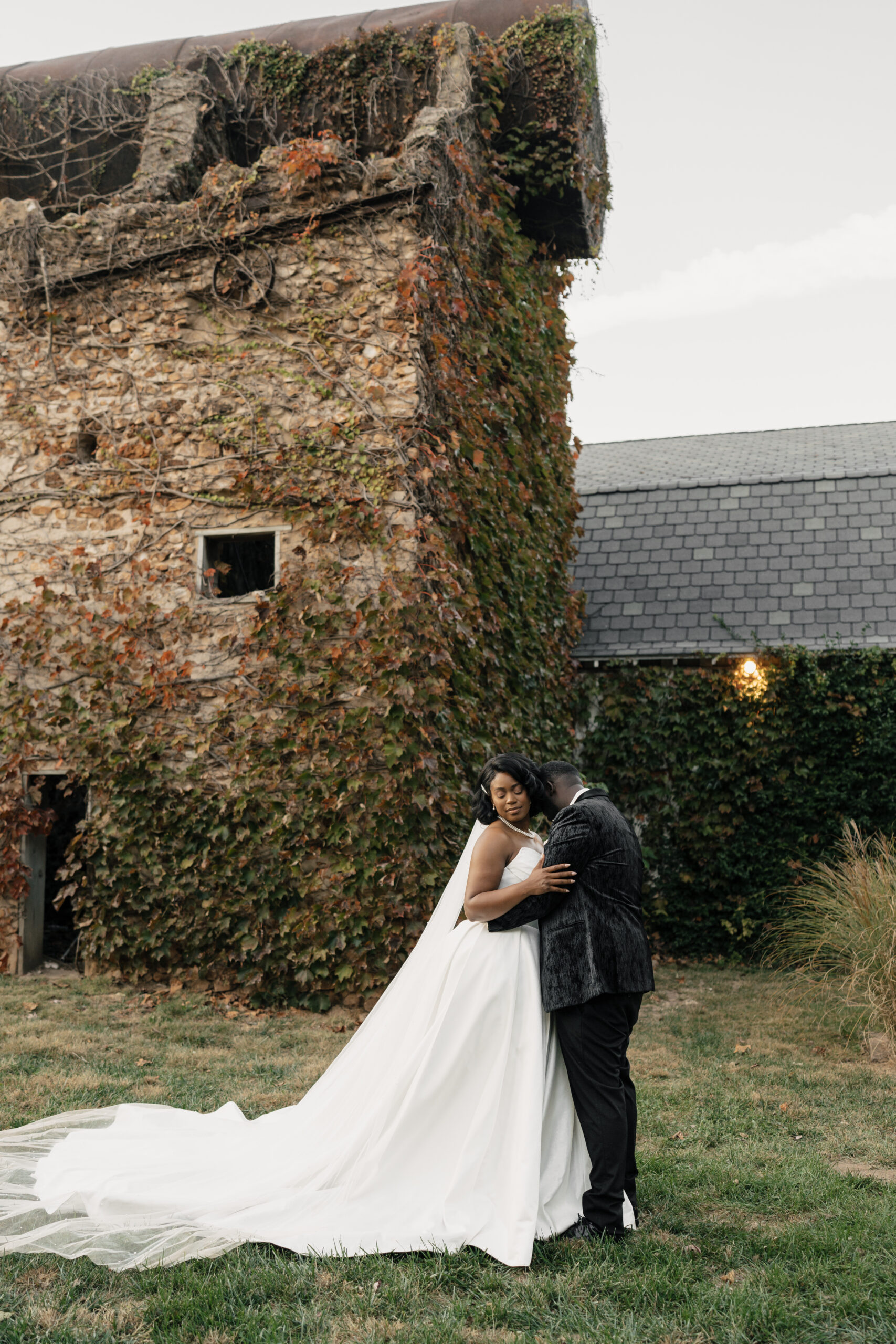 Intimate sunset moment on mansion lawn at Haseltine Estate
