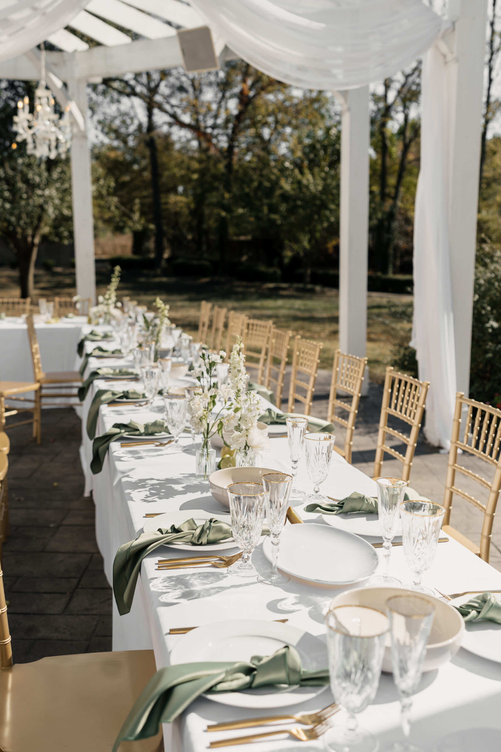 Documentary-style wedding photographer for destination weddings