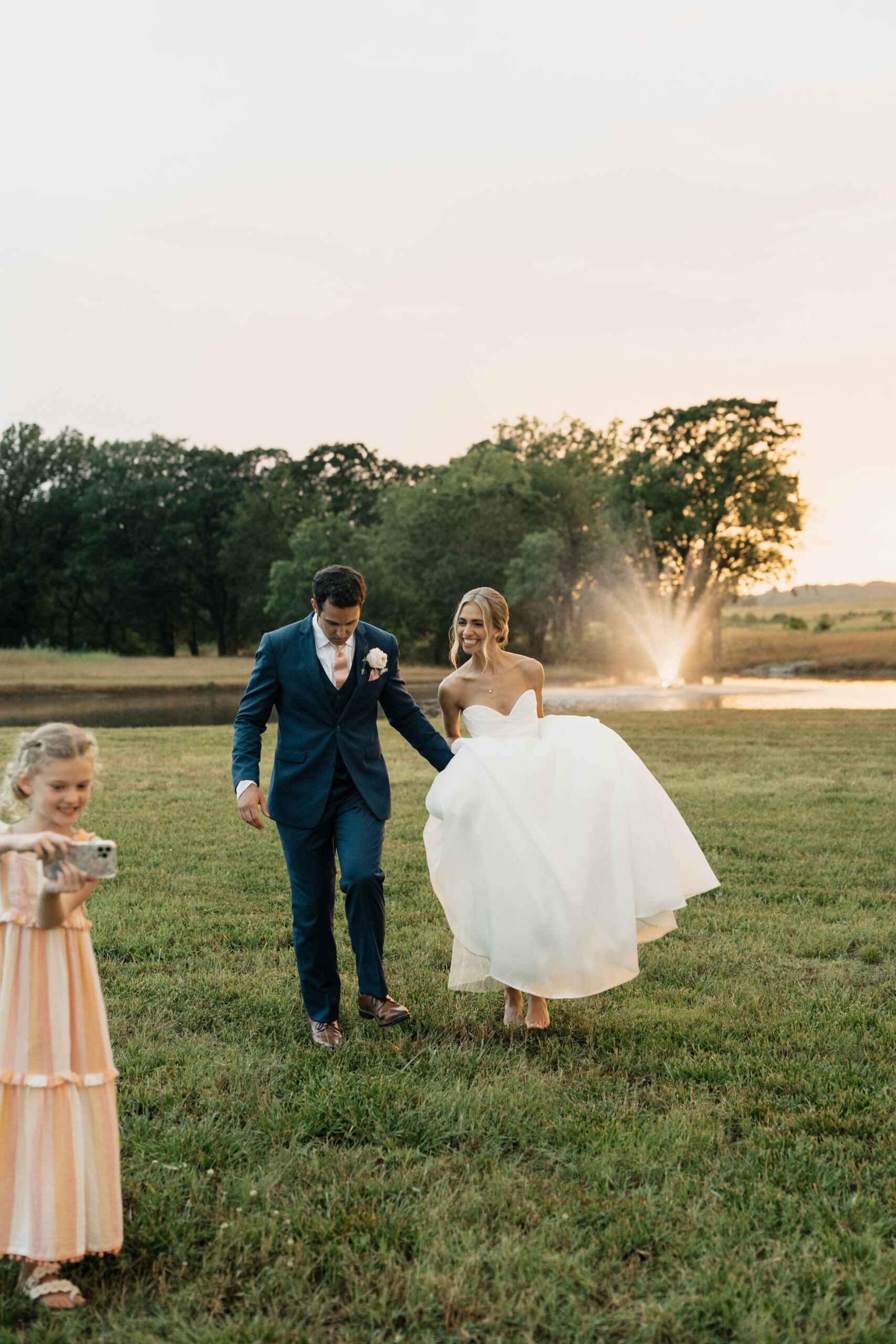 Wedding photography with candid family moments