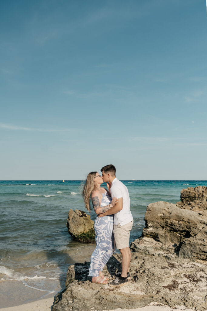 Romantic couple portraits at Sandos Playacar Resort
