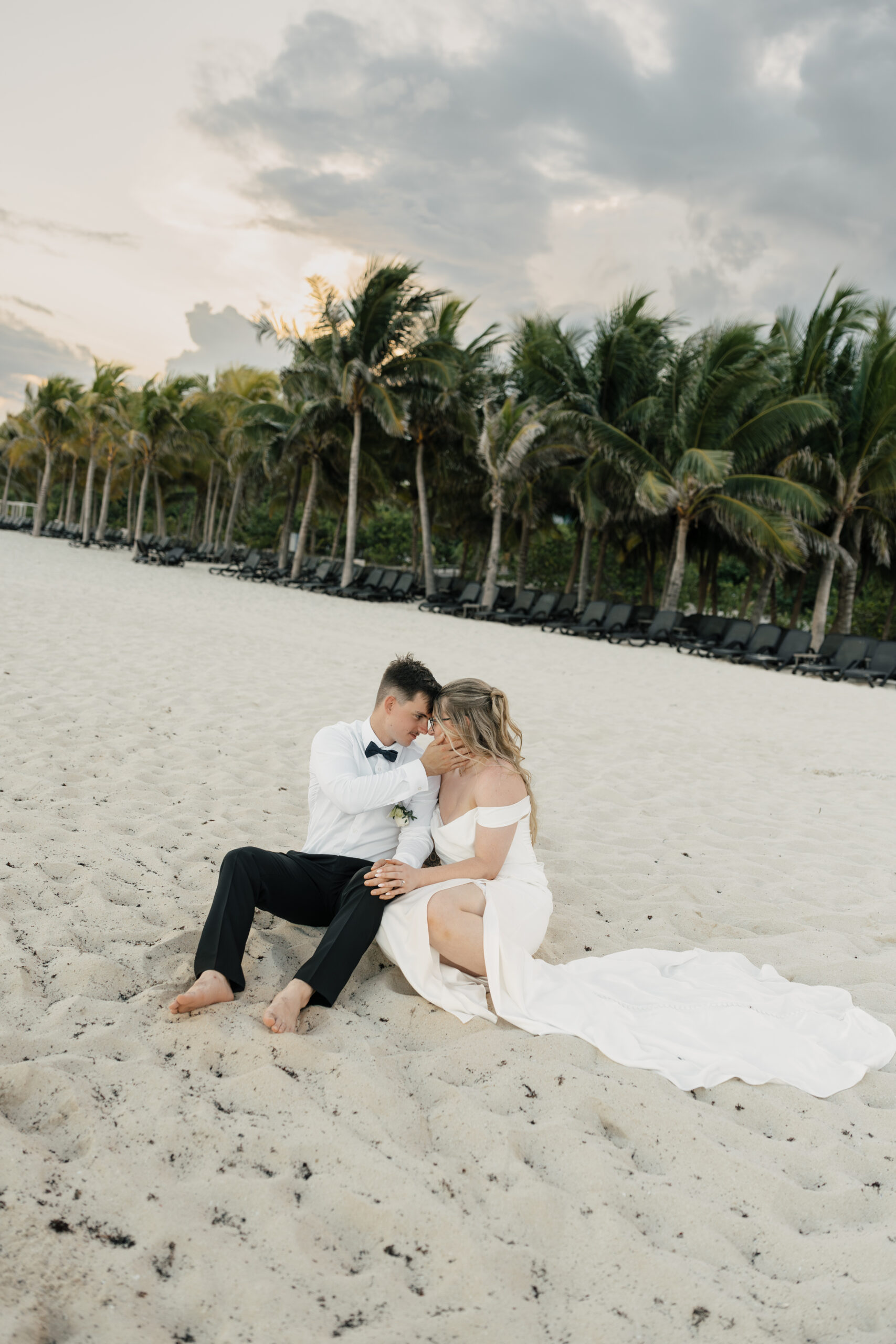 Destination couple portraits in Playa del Carmen Mexico