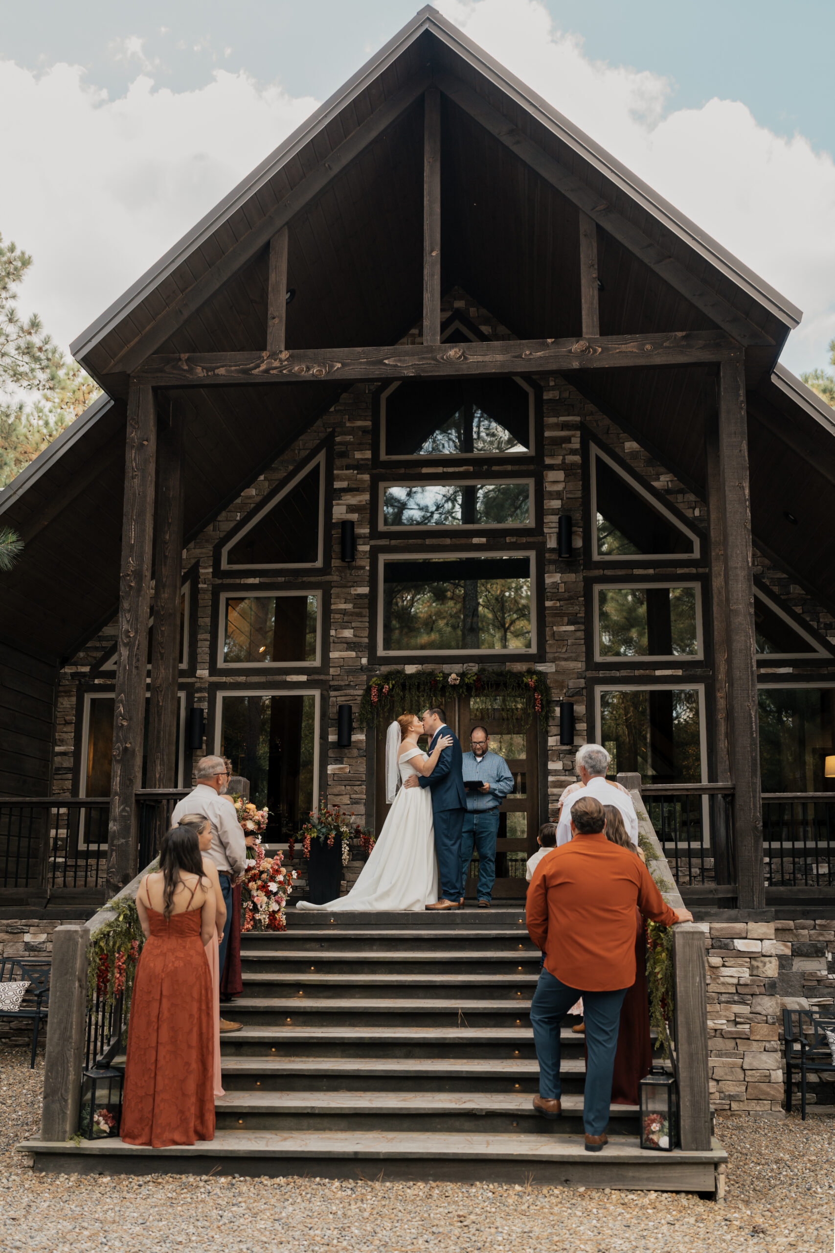 Cozy cabin elopement in Broken Bow, Oklahoma